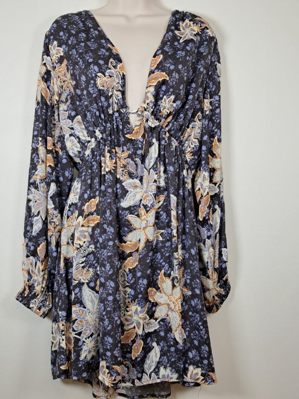 Free People Soli Mini Dress Night Combo Size L Open Back Tie Neck Balloon Sleeve